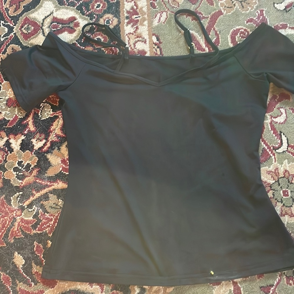 Off the shoulder, dressy, fitted shirt!